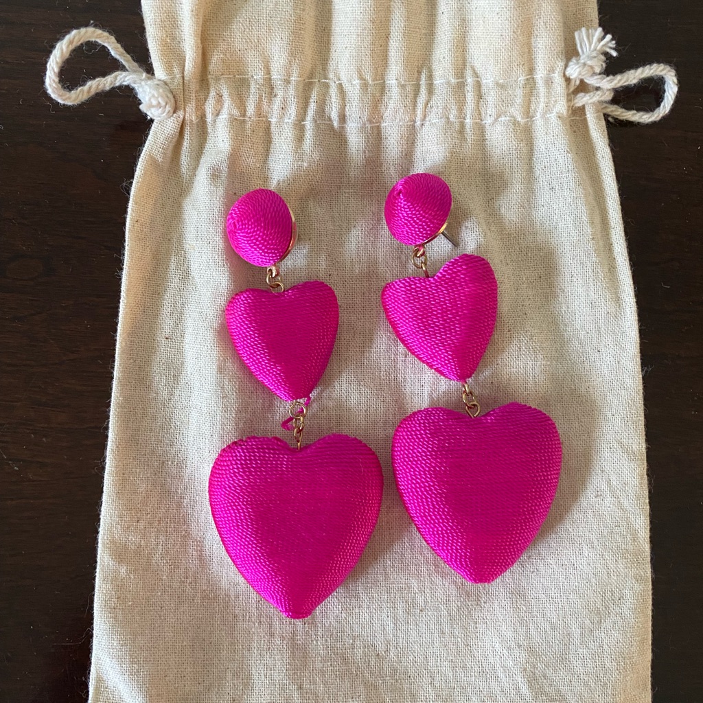 3-Tier Heart Earrings Hot Pink